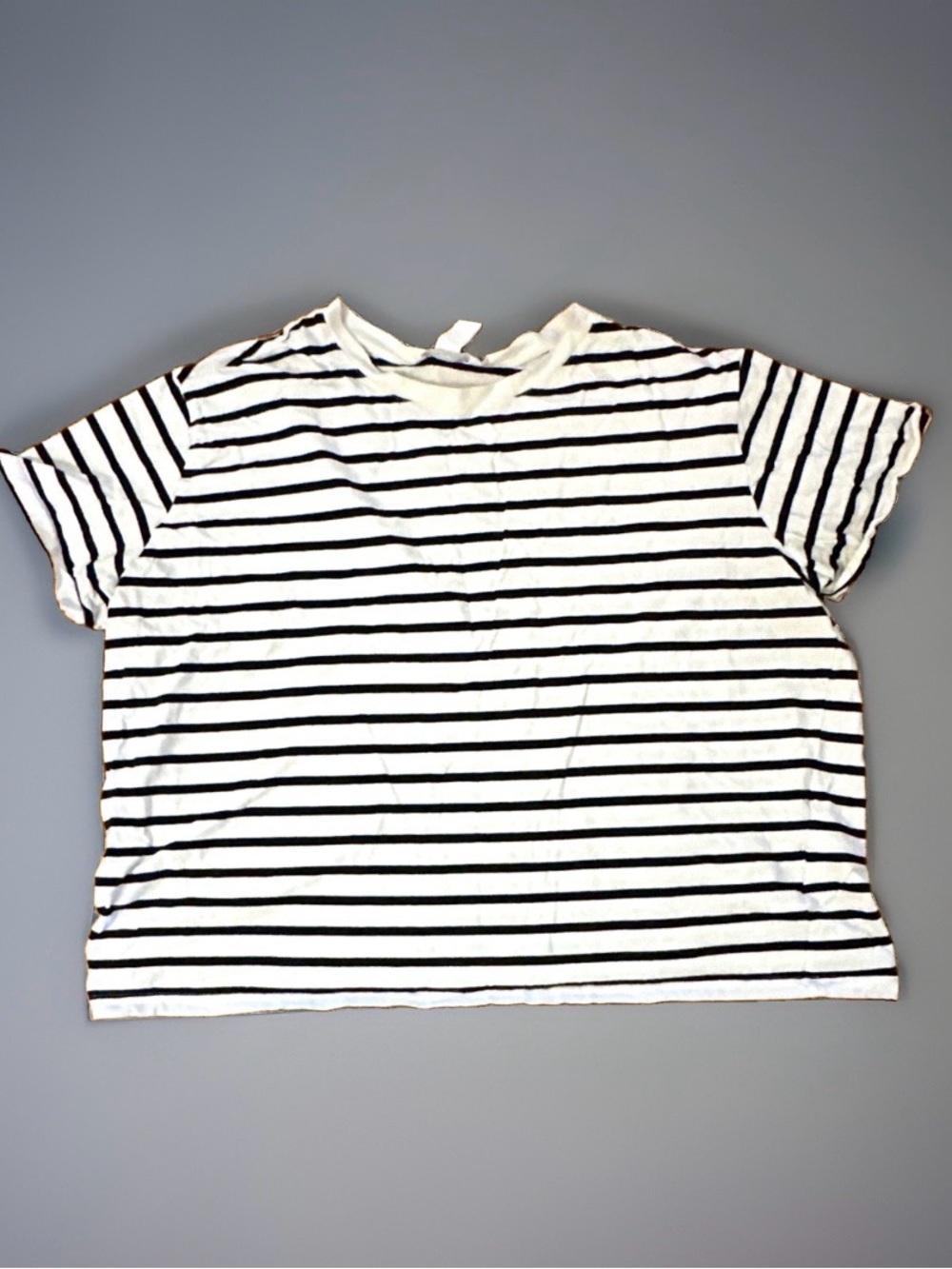 H&M White & Black Striped Short-Sleeve Tee Crop Boxy Fit XXL
